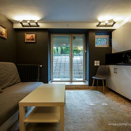 Saska Kepa Apartamenty وارسو المظهر الخارجي الصورة