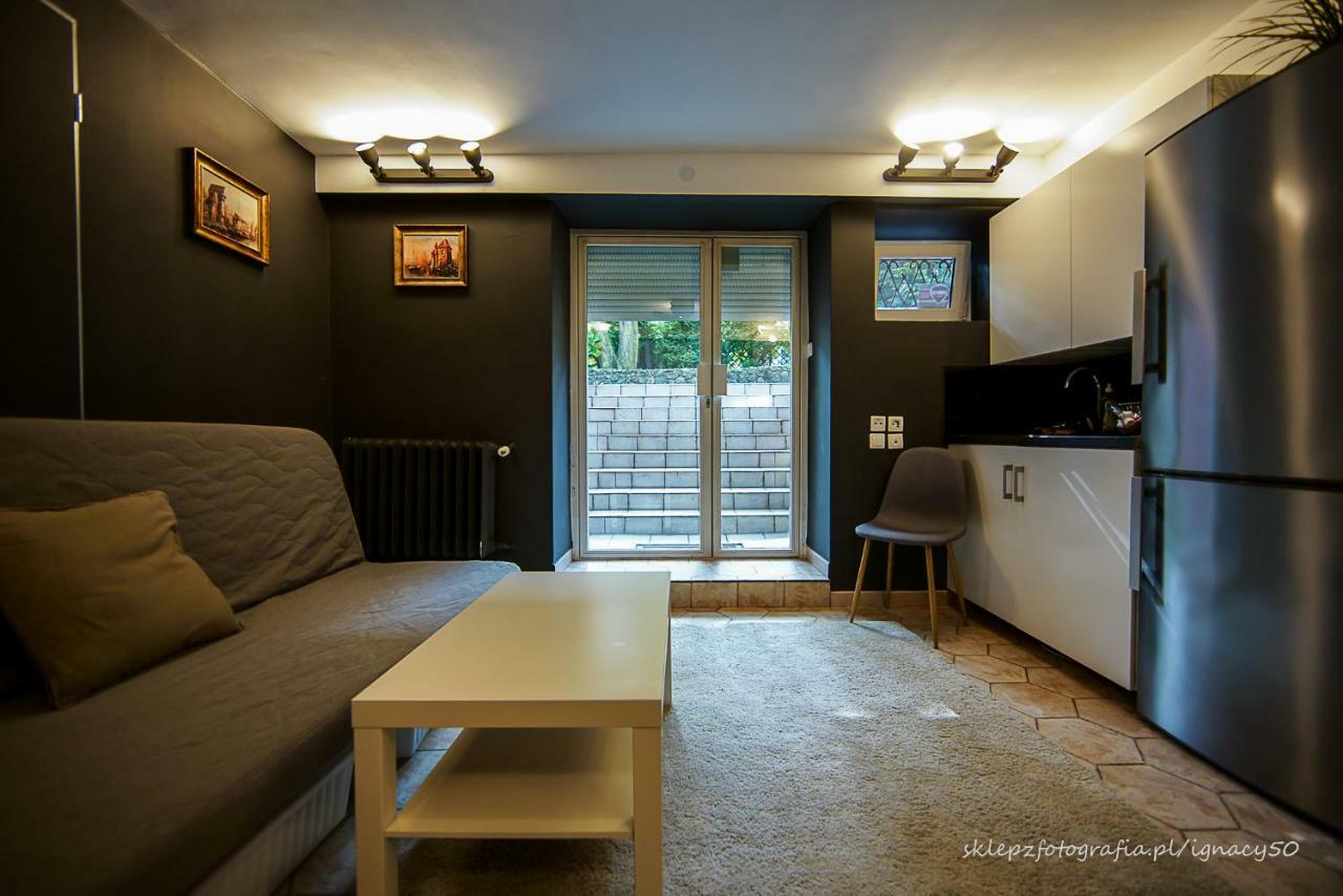 Saska Kepa Apartamenty وارسو المظهر الخارجي الصورة